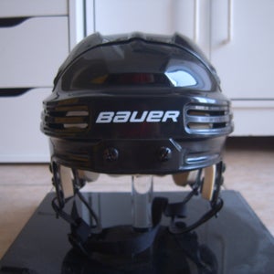 Excellent Like New Condition Bauer BHH4500 Hockey Helmet sz Extra Large