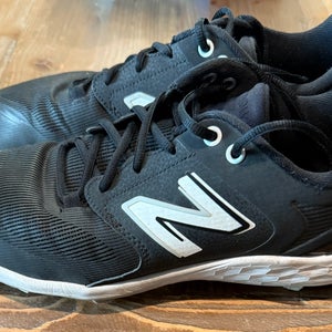 Black Men's Size M 12.5 (W 13.5) Adult New Balance Low Top 3000v6 Molded Cleats (Used)