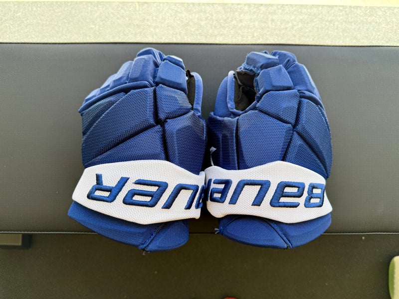 Bauer Vapor 2X Pro Stock Gloves - 13” Toronto Maple Leafs