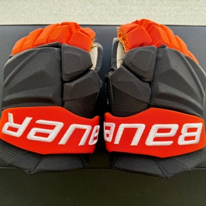 Pro Stock Anaheim Ducks Bauer Vapor HyperLite Gloves 13"