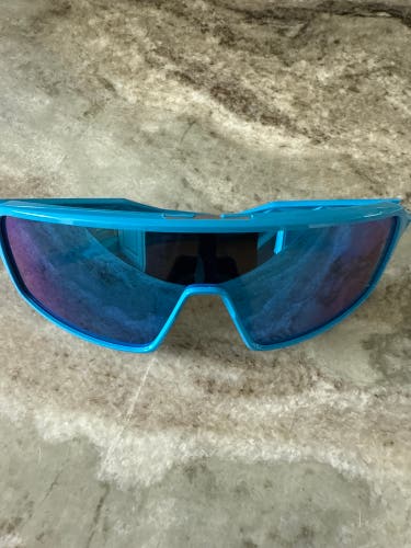Men's One Size Fits All Oakley Sutro Sunglasses (New)