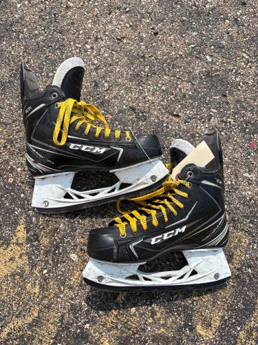 Senior CCM RibCor 70K Hockey Skates | Size 6 EE