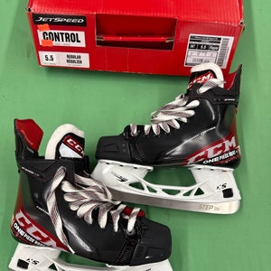 Intermediate CCM JetSpeed Control (SMU) Hockey Skates (Regular) Size 5.5 (New)