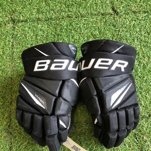 Junior Bauer Vapor X-Shift Pro Gloves 11" (Used)
