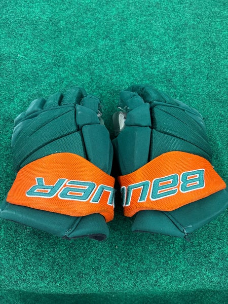 Green Junior Bauer Vapor Pro Team Gloves 12" (Used) | North Shore Shamrocks