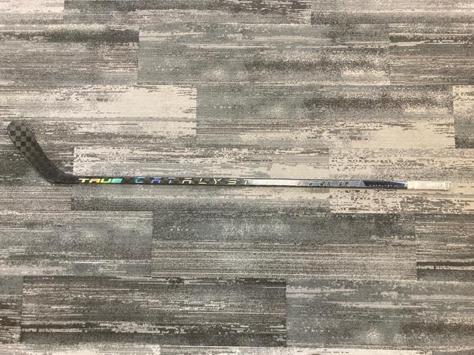 Senior True Catalyst 9X Hockey Stick Right Handed P92 (Used)