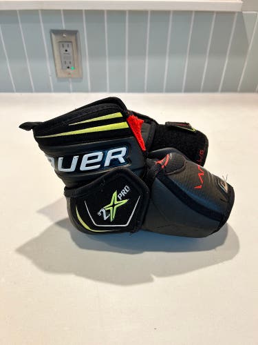 Used Junior Large Bauer VAPOR 2X PRO Elbow Pads