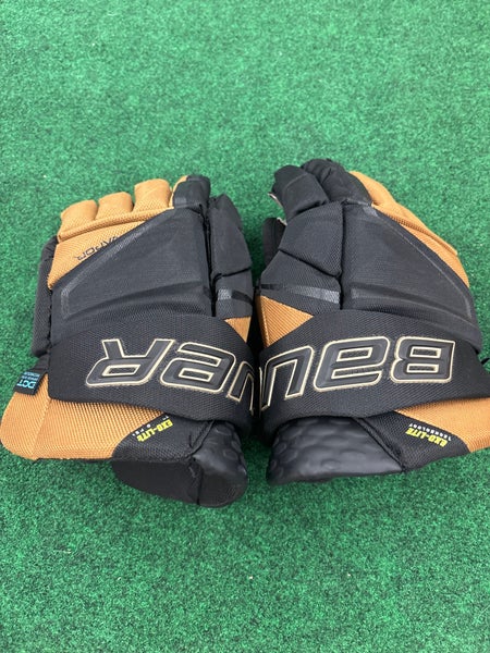 Black & Gold Senior Bauer Vapor Hyperlite Gloves 14" (Used)