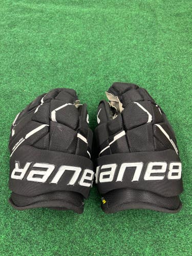 Black Senior Bauer Supreme M5 Pro Gloves 14" (Used)