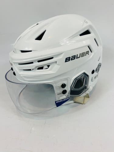 Medium Bauer Re-Akt 155 Helmet