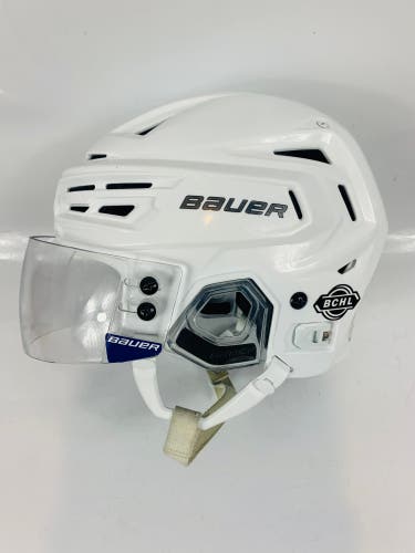 Medium Bauer Re-Akt 155 Helmet