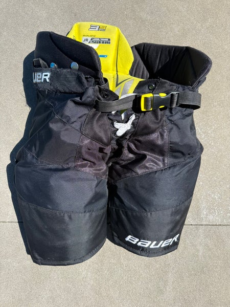 Large Junior Bauer Supreme 3S Pro Hockey Pants  (Used)