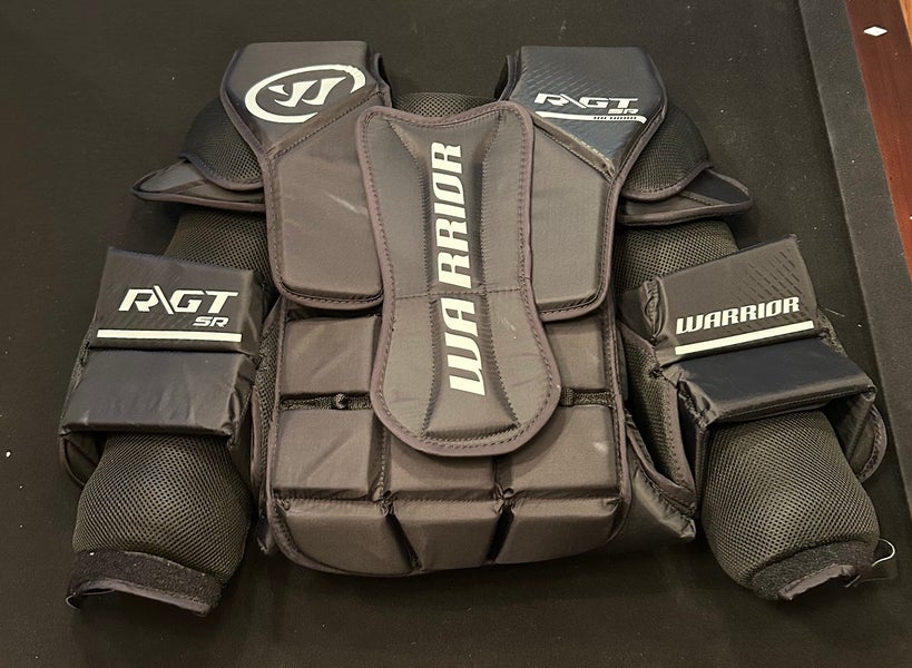Medium  Warrior Ritual GT Goalie Chest Protector (Used)