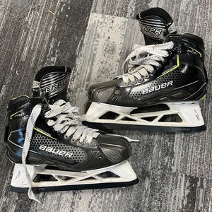 Senior Bauer Pro Hockey Goalie Skates 7.5 (Used)