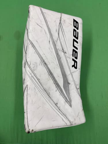 White Senior Bauer X5 Pro Goalie Blocker Regular (Used)