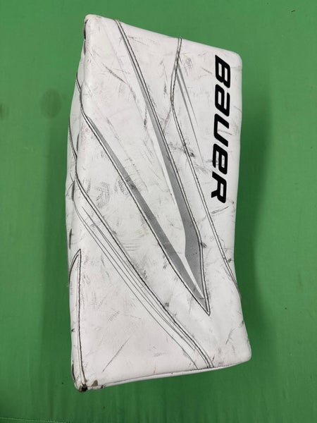 White Senior Bauer X5 Pro Goalie Blocker Regular (Used)