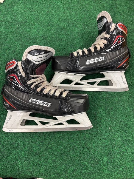 Senior Bauer Vapor X700 Hockey Goalie Skates (Extra Wide) Size: 7 (Used)