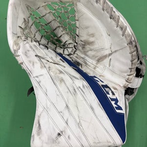 White Senior CCM Extreme Flex 5.9 Goalie Glove Regular (Used)