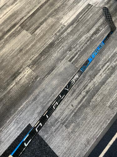 Senior True Catalyst 9X Hockey Stick Left Hand P92 (Used)(local pickup)
