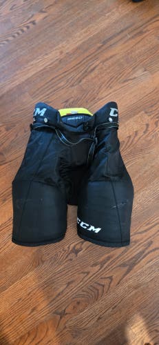 Senior Small CCM Tacks 9550 Hockey Pants (Used)