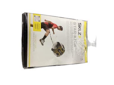 Used SKLZ STAR KICK Soccer Training Aids 11479-S000400375