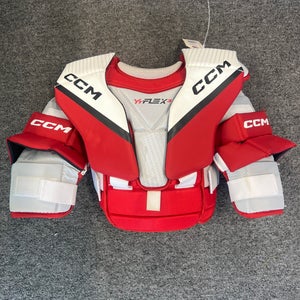 Youth Small / Medium CCM YTFlex 3 Goalie Chest Protector (Used)