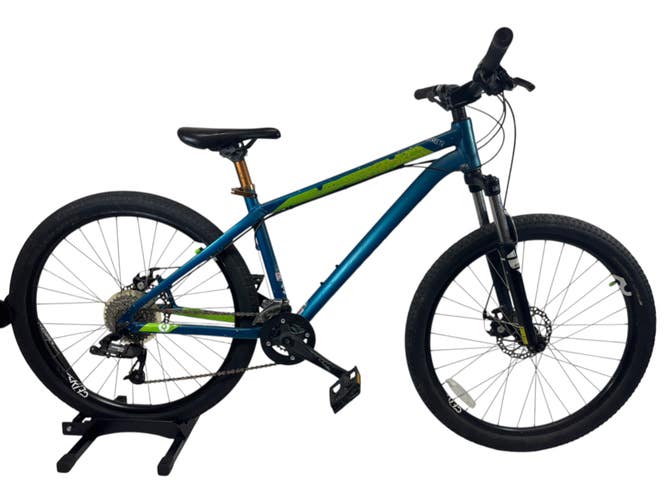 Medium Specialized P1 Hardtail Mountain Bike