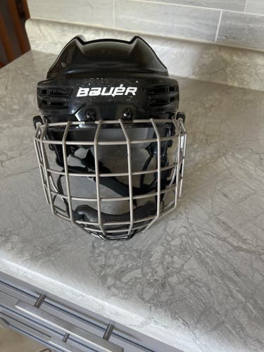 Small Bauer Helmet (Used)