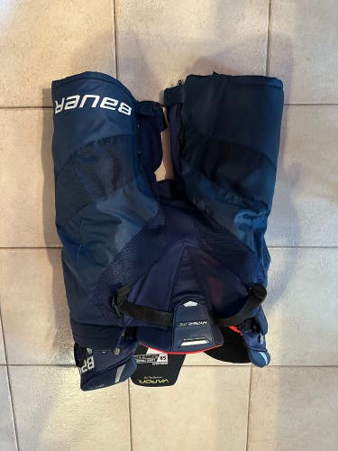 Large Senior Bauer Vapor Hyperlite Hockey Pants (Used)