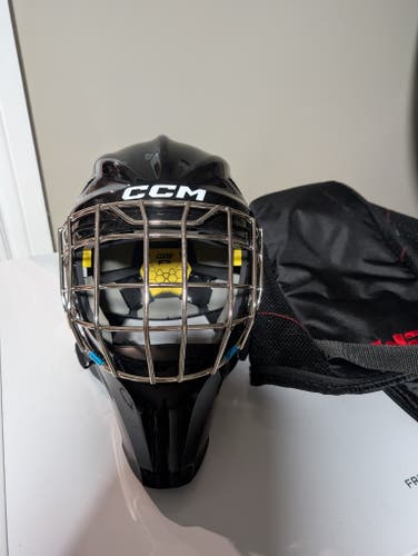 Junior 2024 CCM axis f5 Goalie Mask