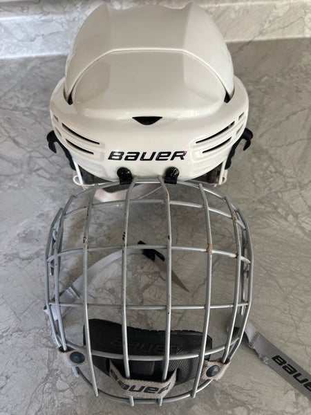 Small Bauer Helmet (Used)