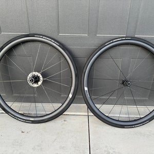 Vision SC30 Wheelset - 700, 12 x 100/142, Center-Lock, XDR, Cassette included!