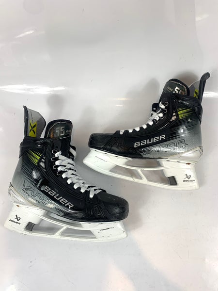 Bauer Vapor Hyperlite 2 Hockey Skates Extra Wide Width 9.5