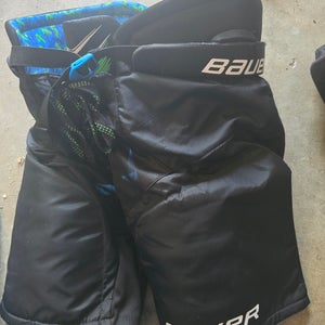 Youth Large Bauer Bauer x Hockey Pants (Used)
