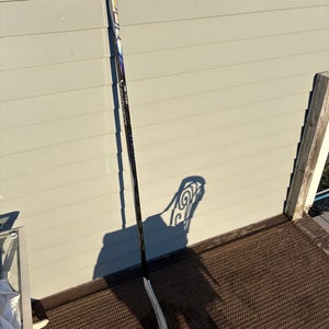 USED ONCE, WARRANTY AVAILABLE Bauer Vapor FlyLite Left Hand Hockey Stick P28