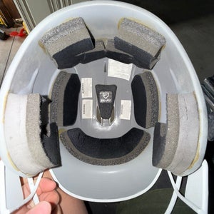 Medium/Large Nike Batting Helmet (New)