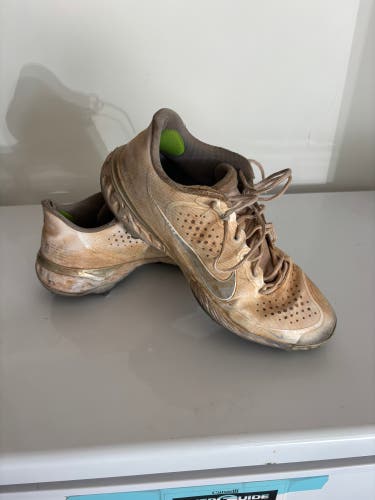 Men's Size M 14.0 (W 15.0) Nike Alpha Huarache Elite (Used)