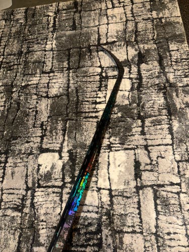 Senior Bauer Twitch Right Handed Hockey Stick P92 (Used)