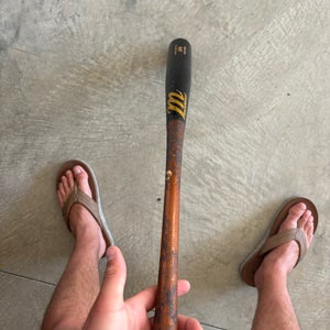 Marucci AP5 Maple Bat (-3) 30 oz 33" (Used)