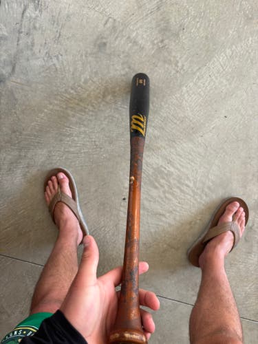 Marucci AP5 Maple Bat (-3) 30 oz 33" (Used)