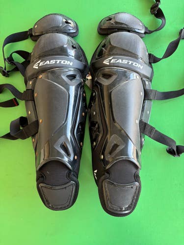 New Black Youth Easton M5 QwikFit Catcher's Leg Guard
