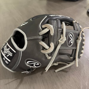 Rawlings RH Heart of the Hide Baseball Glove 11.75" (Used)