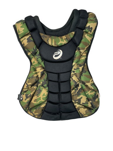 Used Pro 9 CAMO CATCHERS CHEST PRO Catchers Chest Protector Camouflage Intermed 11835-S000197083