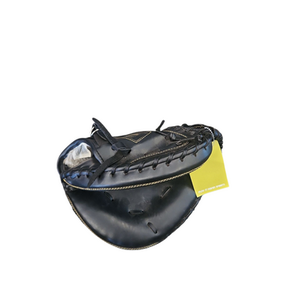 Used Franklin FIELDMASTER SERIES BB/SB Catchers RH Throw Black 31 1/2" 11850-S000020873