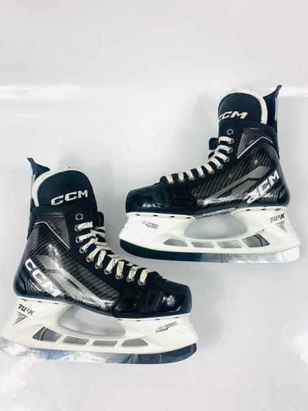 Brayden Mcnabb CCM AS-V Pro Hockey Skates Regular Width Pro Stock 8.5 (Used)