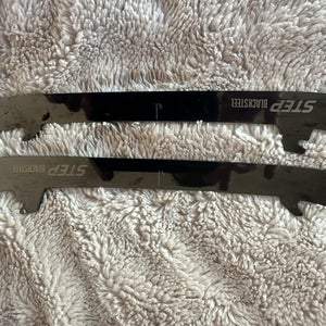 CCM Replacement Blades – 247 mm (Size 5) – Carbon Steel – Quad Profile – Sharpened
