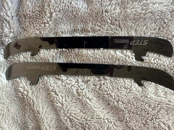 CCM Replacement Blades – 247 mm (Size 5) – Carbon Steel – Quad Profile – Sharpened