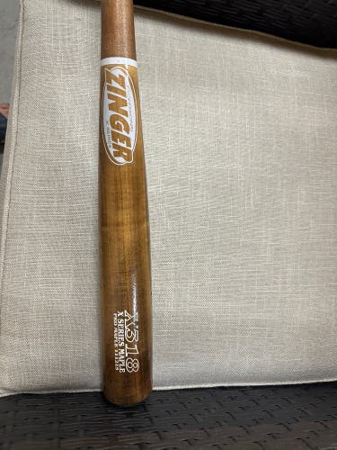 Zinger Bat (-3) 30 oz 33" (Used)