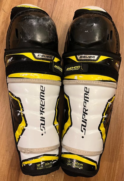 Junior Bauer Supreme 2S Pro 12" Shin Pads
