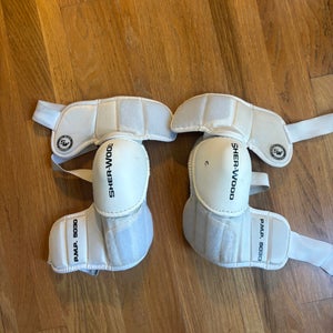 Medium Senior Sher-Wood 5030 Elbow Pads (Used)